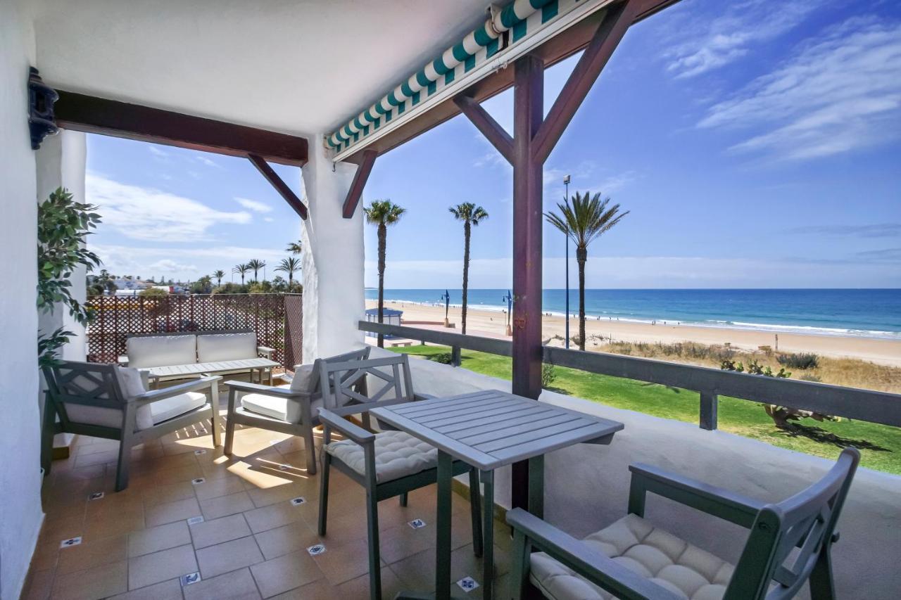 Apartamento Barrosa Frente al Mar Chiclana de la Frontera Exterior foto